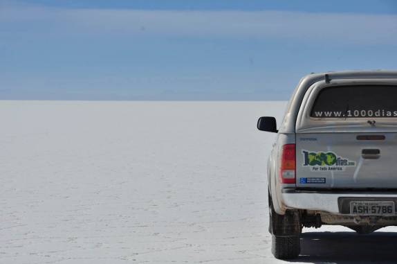A Fiona em pleno Salar de Uyuni, na Bolívia